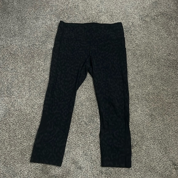 Lululemon black leggings - Picture 1 of 6